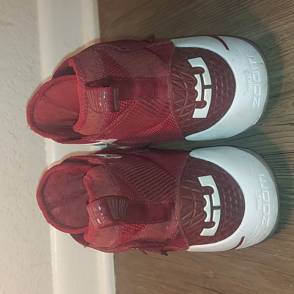 mens lebron soldier 11